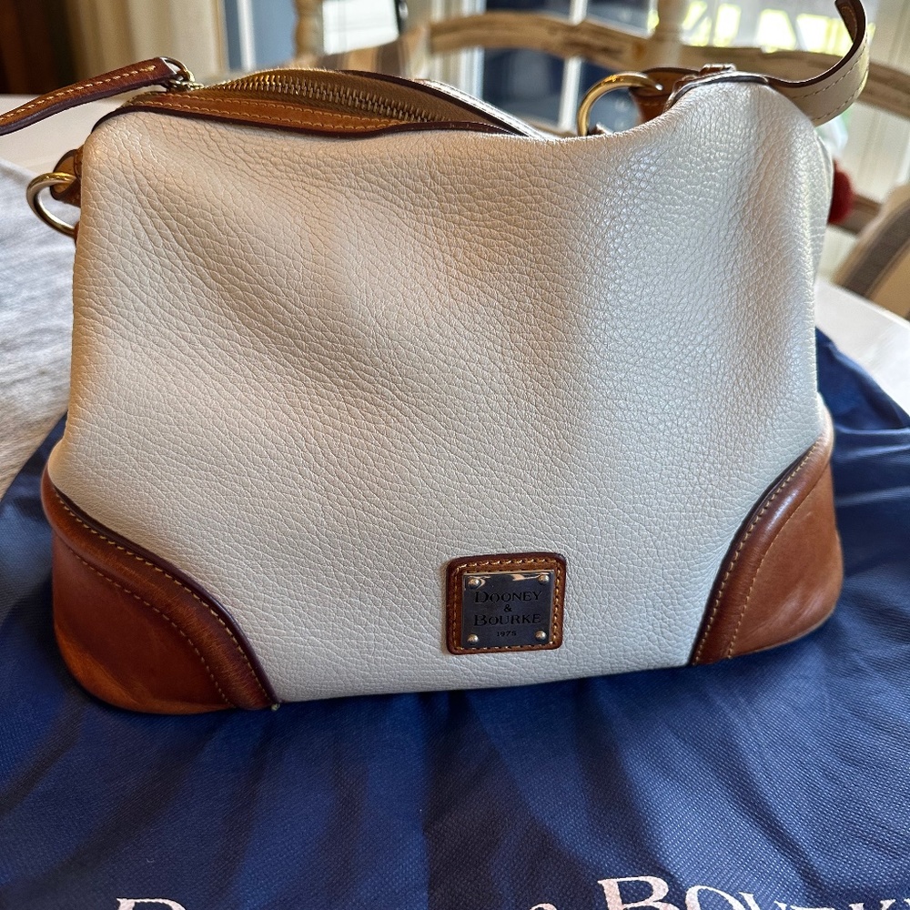 Dooney and Bourke white bag